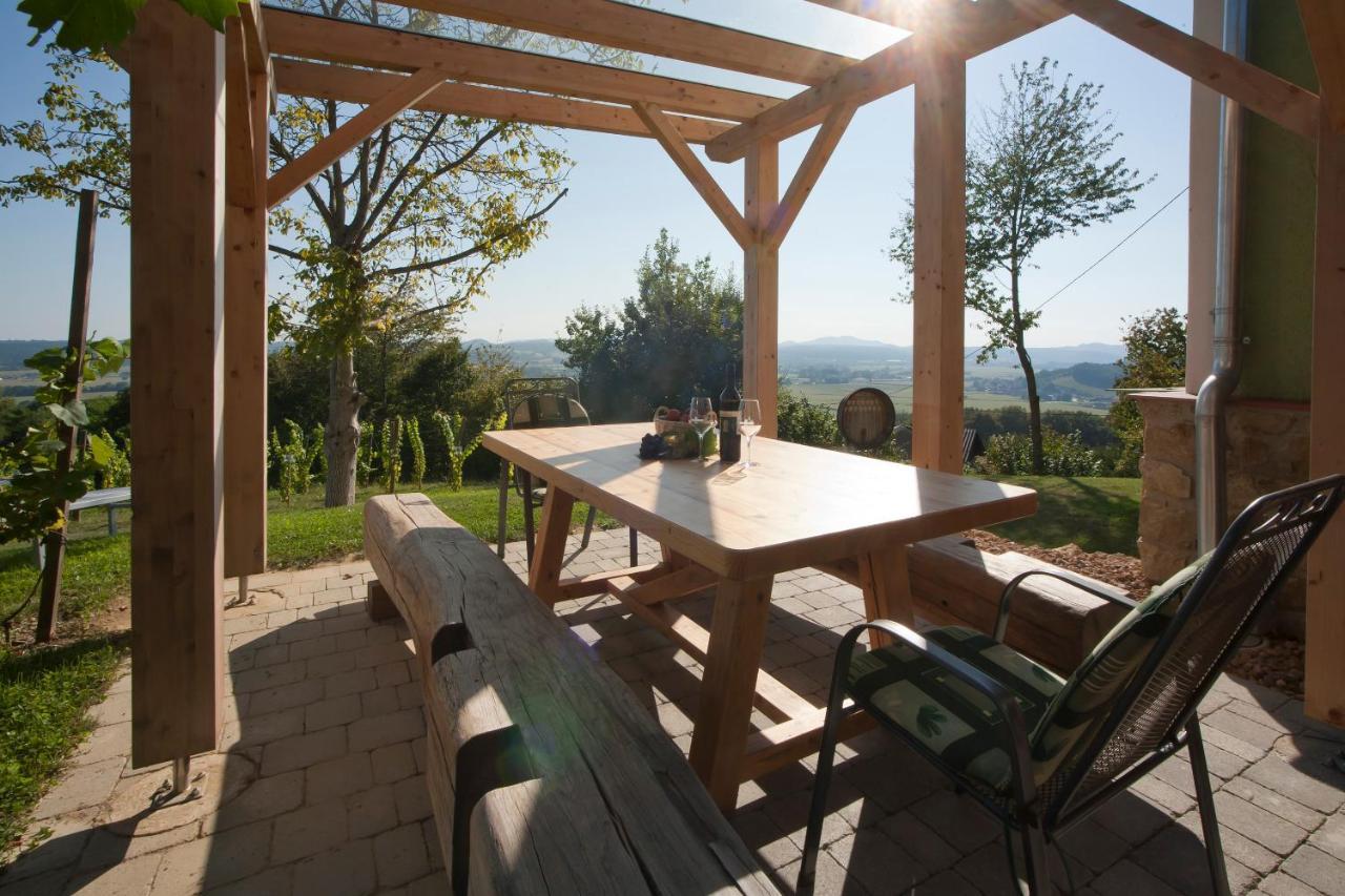 Ferienhaeuser Im Weingarten Fehring ภายนอก รูปภาพ