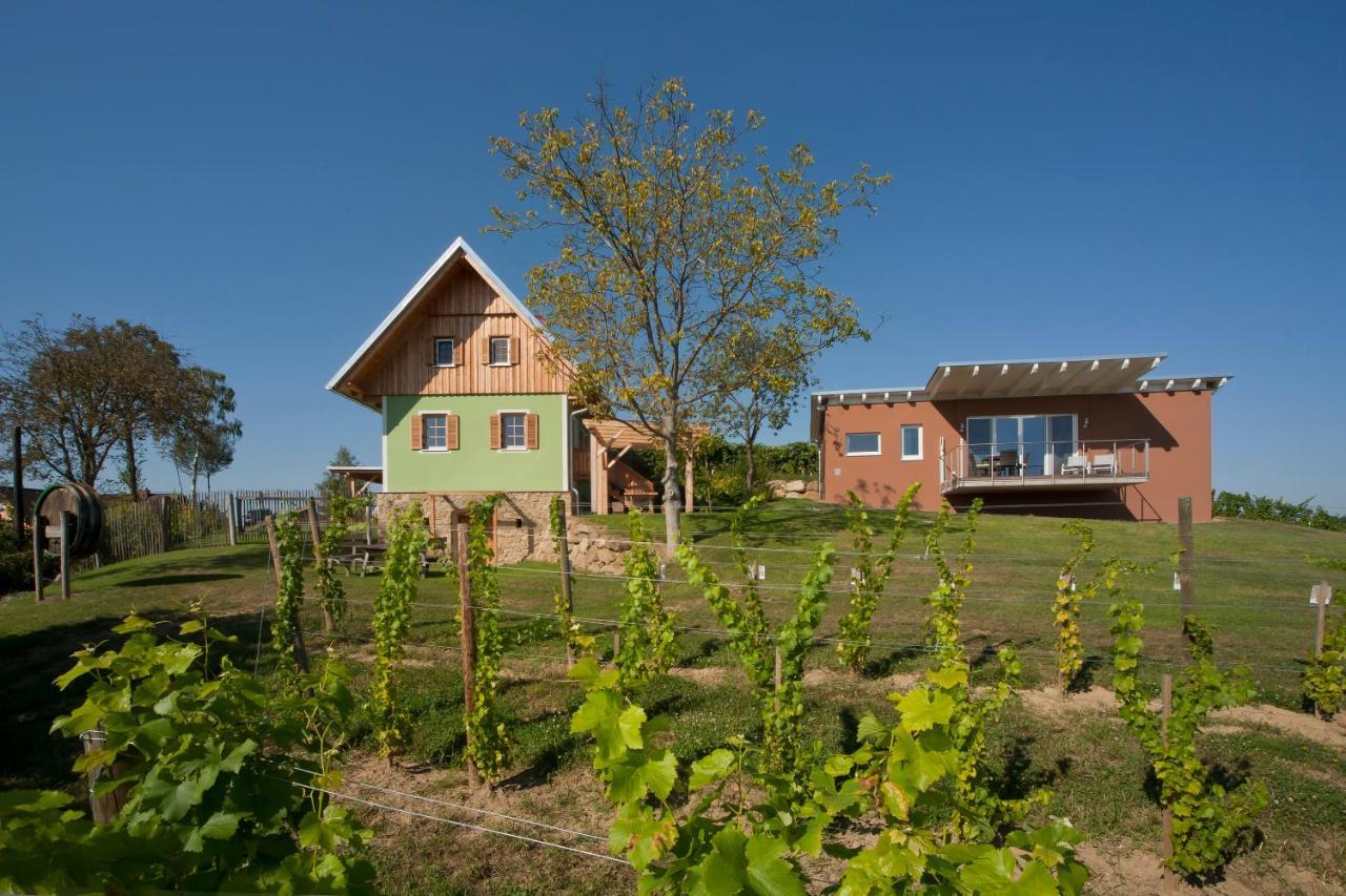 Ferienhaeuser Im Weingarten Fehring ภายนอก รูปภาพ